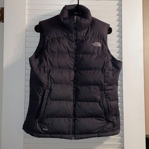 North Face 700 vest